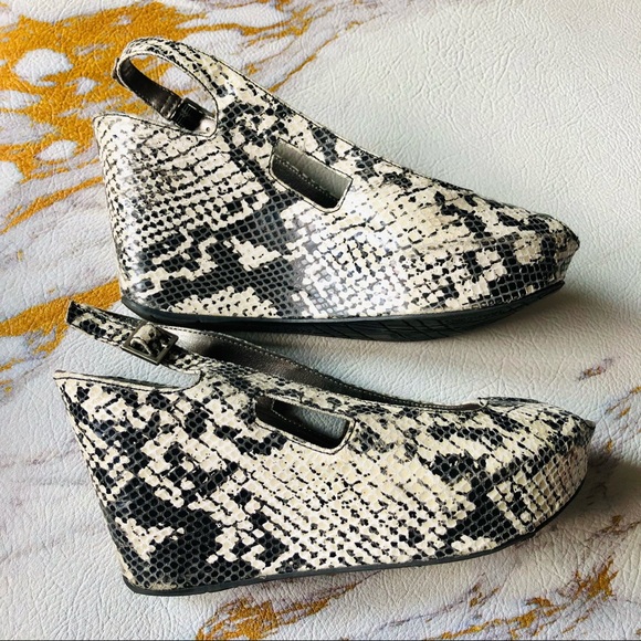 Kenneth Cole Ultra Light Snakeskin Open-Toe Wedge - Picture 6 of 9